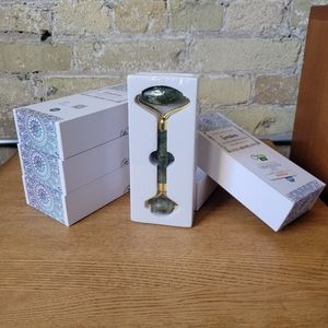 Jade Roller Guasha Set